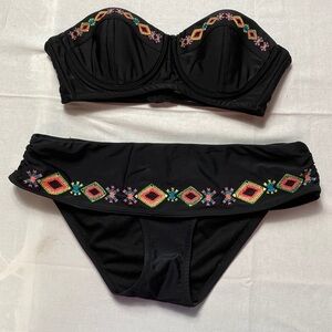 Jessica Simpson Two Piece Bathing Suit size Small (BB)